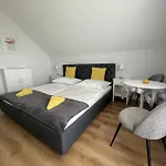 Toranezo Haz Bed & Breakfast