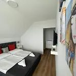 Bed & Breakfast Toranezo Haz 3*