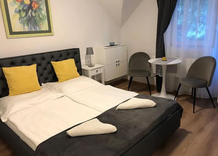 Toranezo Haz לינה וארוחת בוקר Balatongyörök