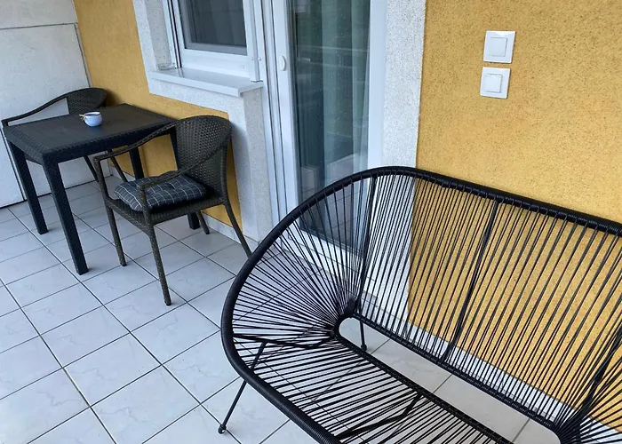 Toranezo Haz לינה וארוחת בוקר Balatongyörök